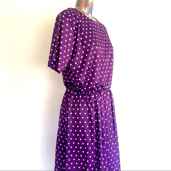 ☂️VINTAGE 80s Purple Polka Dot Dress - Picture 3 of 7